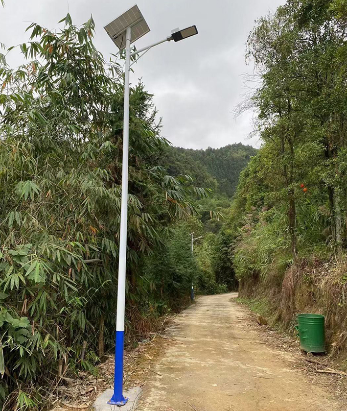 上海太（tài）陽能路燈