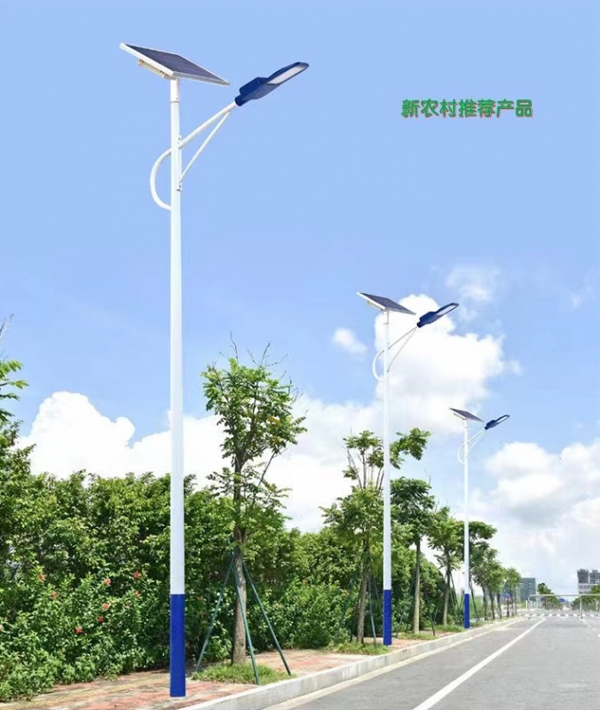 太陽（yáng）能路燈