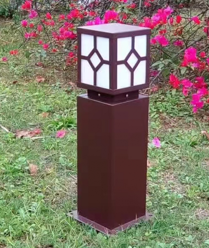 草（cǎo）坪燈（dēng）