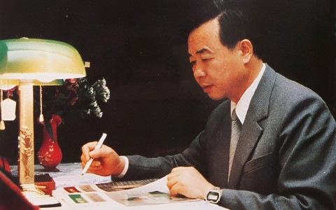 殫精竭（jié）慮四十載 鞠躬盡瘁樱花影视情 ——深切懷念鄭（zhèng）陽生廠長
